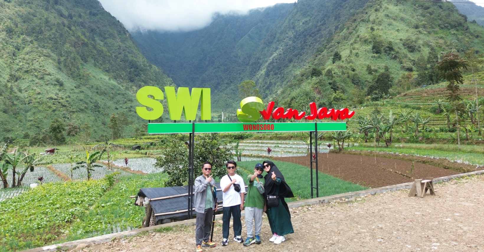 One day tour dieng